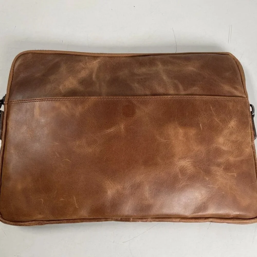 Leeds Leather Messenger Laptop Bag
